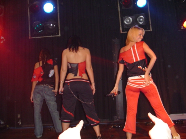 043.jpg 043.jpg