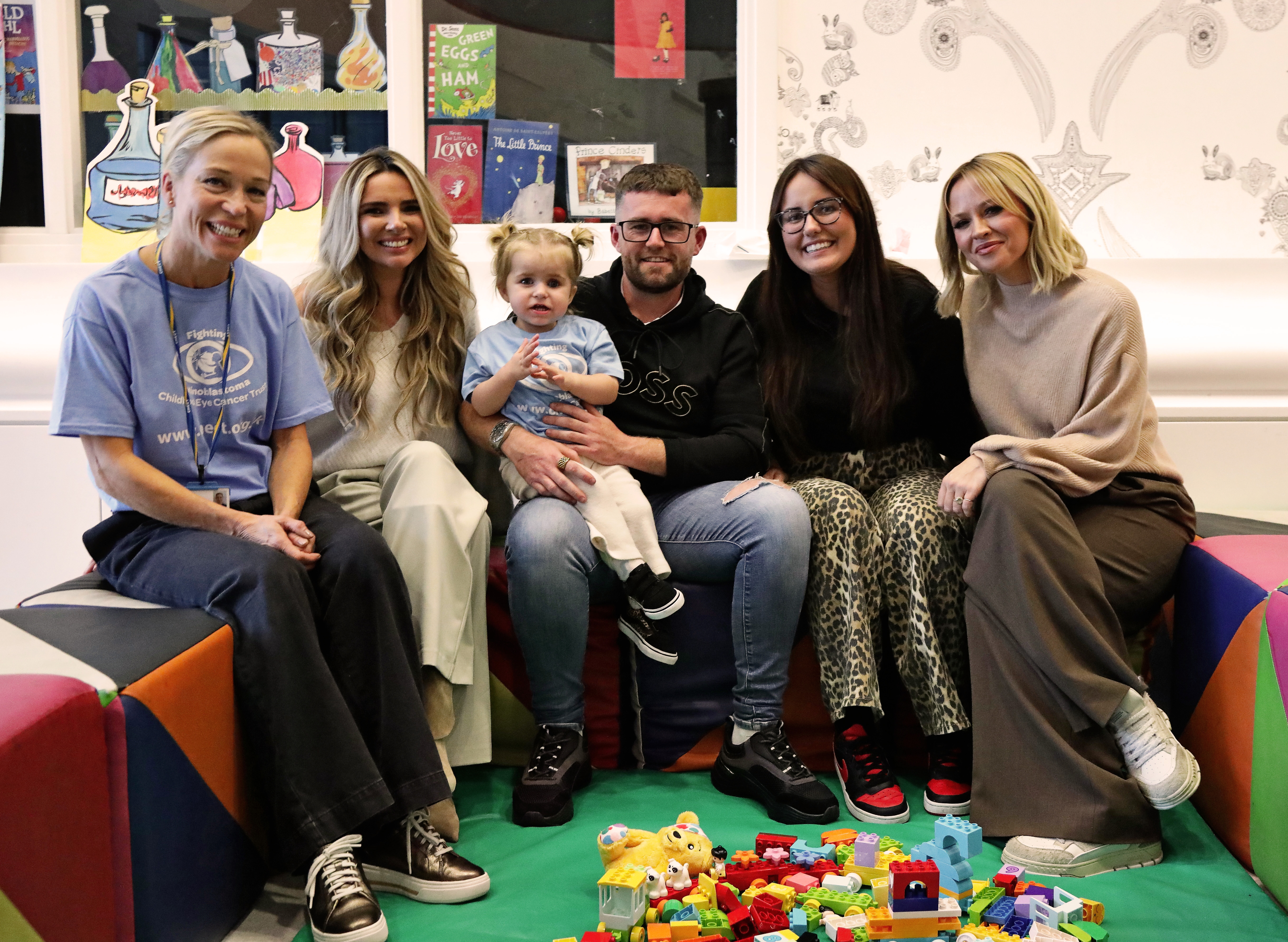 KimberleyWalsh_co_uk-010.jpg KimberleyWalsh_co_uk-010.jpg