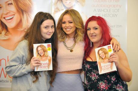 Keywords: book, signing, pink Keywords: book, signing, pink