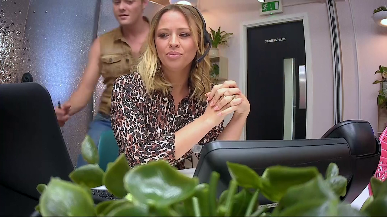 KimberleyWalsh_co_uk-034.png