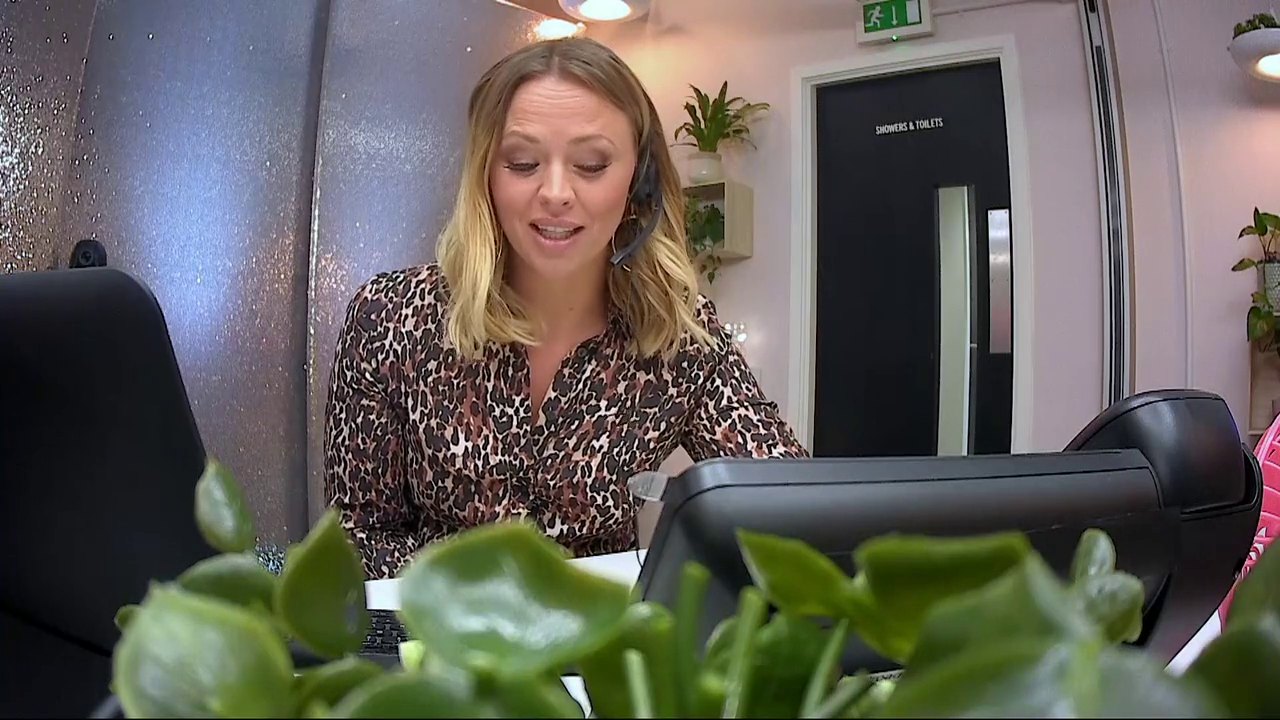 KimberleyWalsh_co_uk-061.png