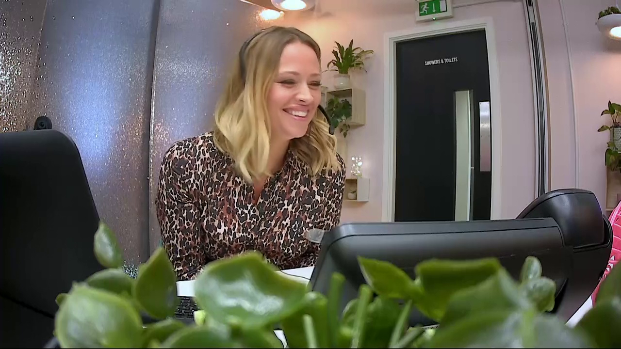 KimberleyWalsh_co_uk-087.png KimberleyWalsh_co_uk-087.png