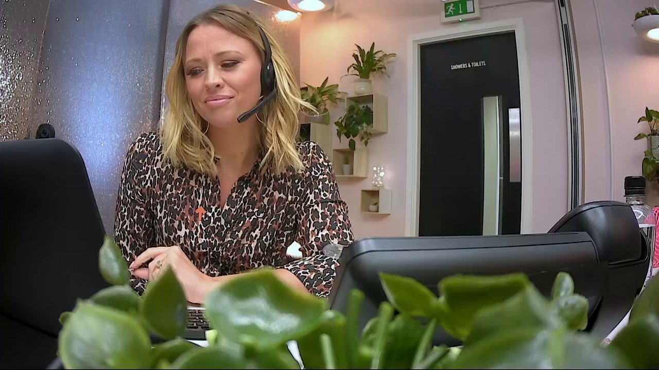 KimberleyWalsh_co_uk-102.png