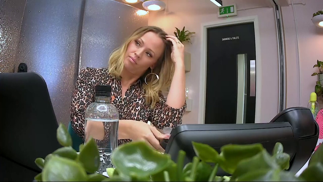 KimberleyWalsh_co_uk-143.png KimberleyWalsh_co_uk-143.png