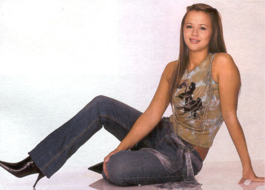 KimberleyWalsh_co_uk-0002.jpg KimberleyWalsh_co_uk-0002.jpg
