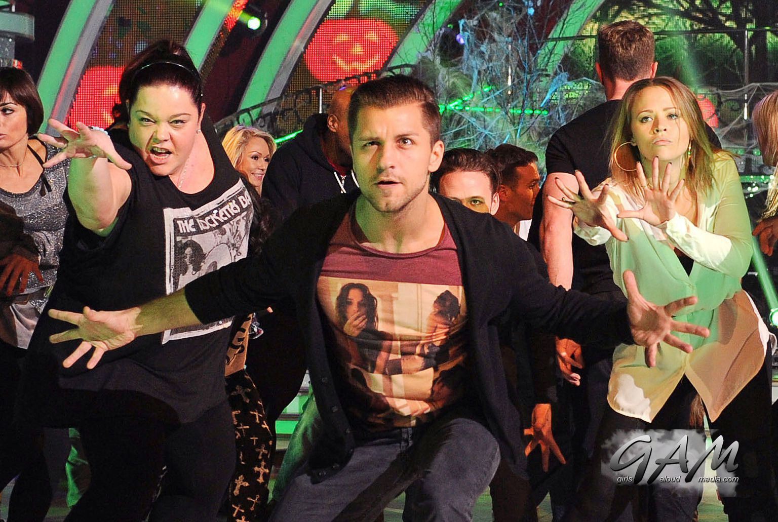 1131013230174_09_Kimberley_Walsh_rehearsing_the__Thriller__dance_routine_24_10_12_281029.jpg 1131013230174_09_Kimberley_Walsh_rehearsing_the__Thriller__dance_routine_24_10_12_281029.jpg